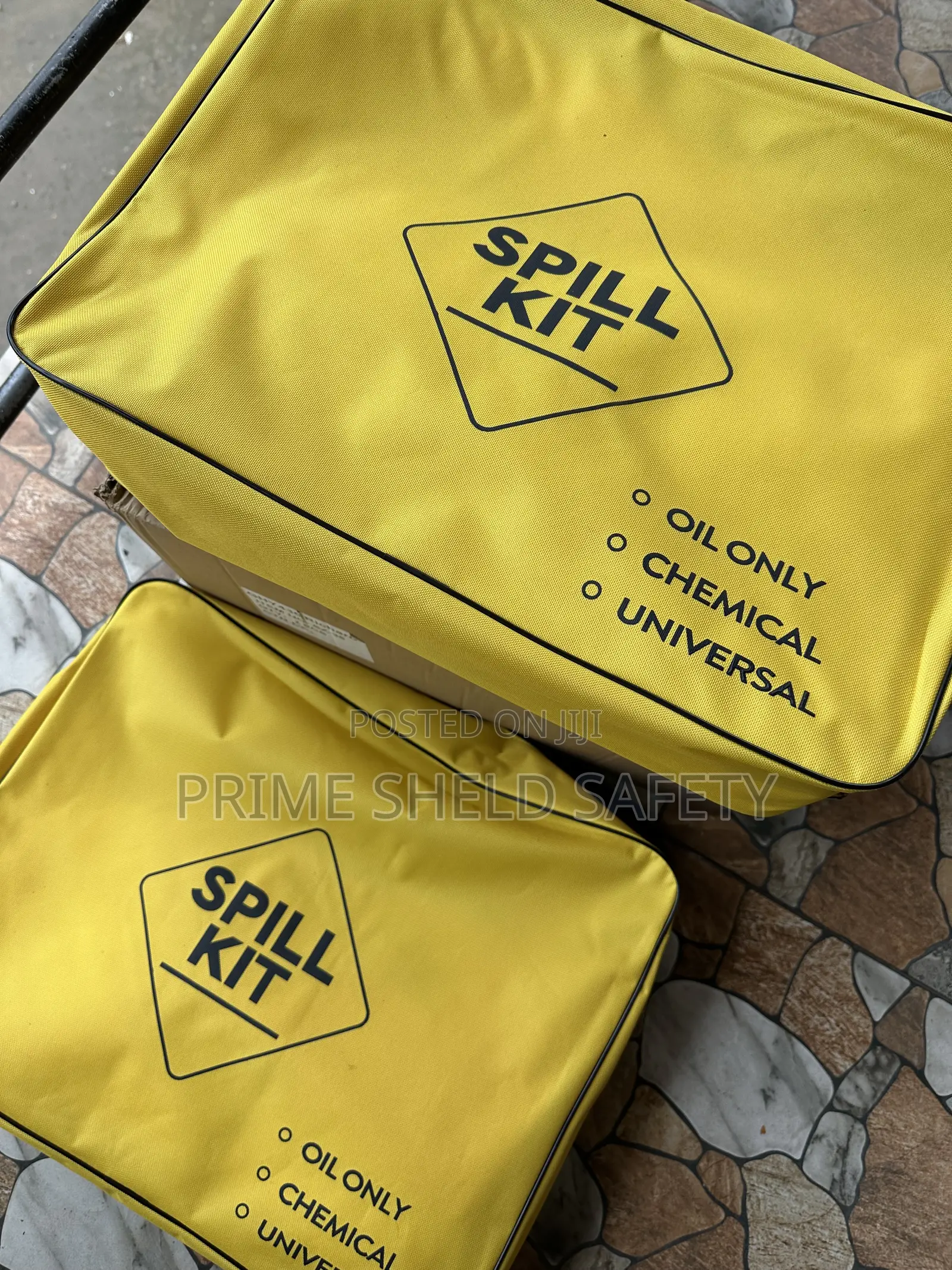 Portable Spill Kit Oil, Chemical, or Universal