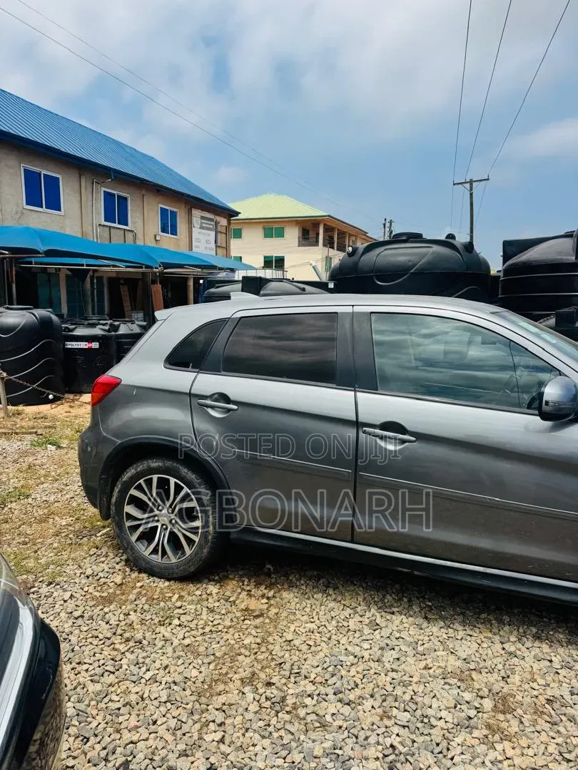 Mitsubishi Outlander Sport SE 2.0 2019 Gray