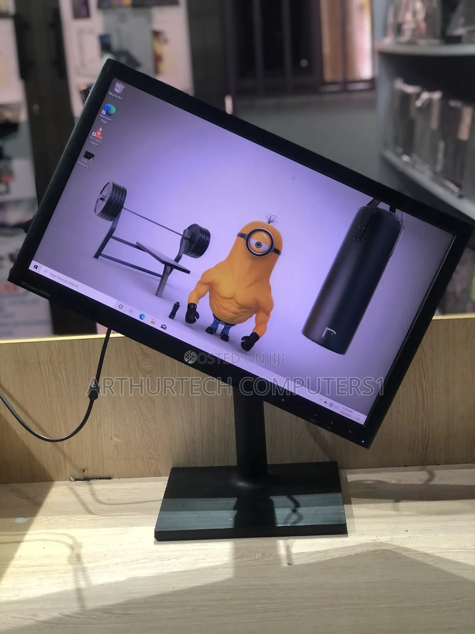 HP compaQ LCD Monitor