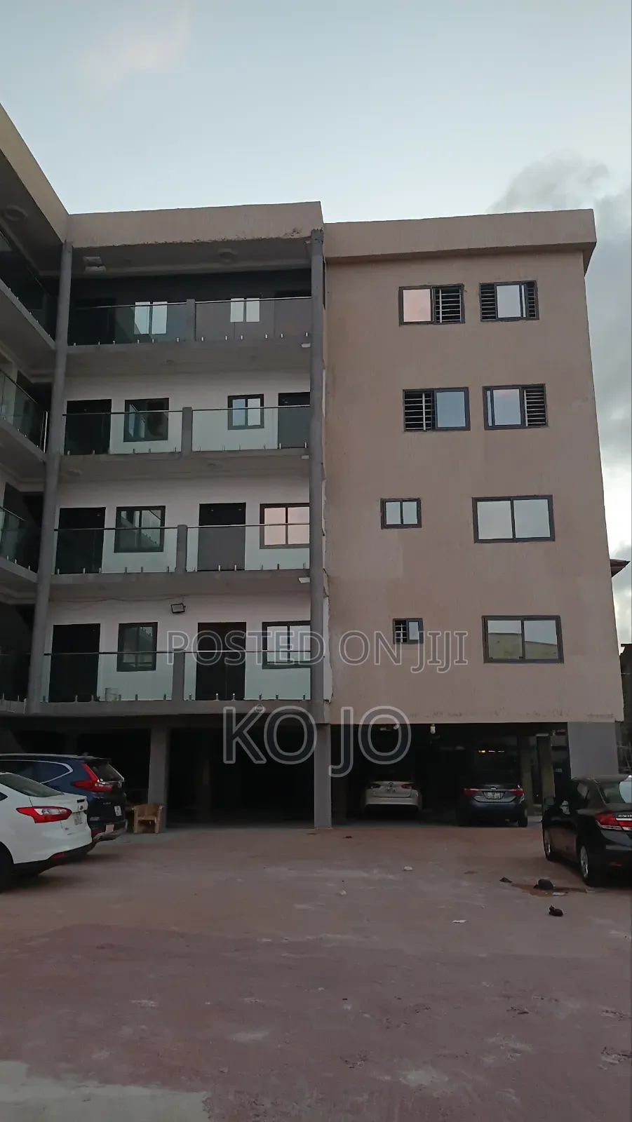 2bdrm Apartment in American House for rent
