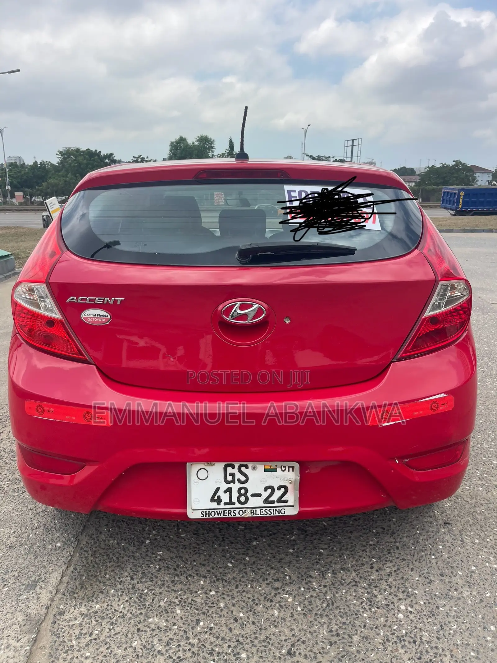 Hyundai Accent 2015 Red