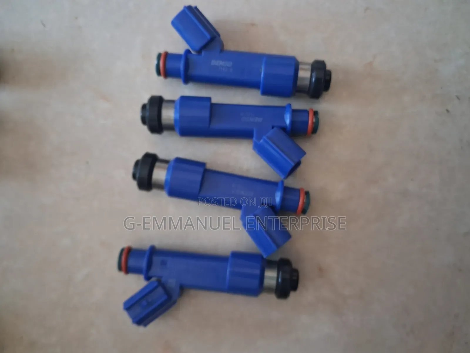 Toyota Corolla 2005-08 Fuel Injectors. Original