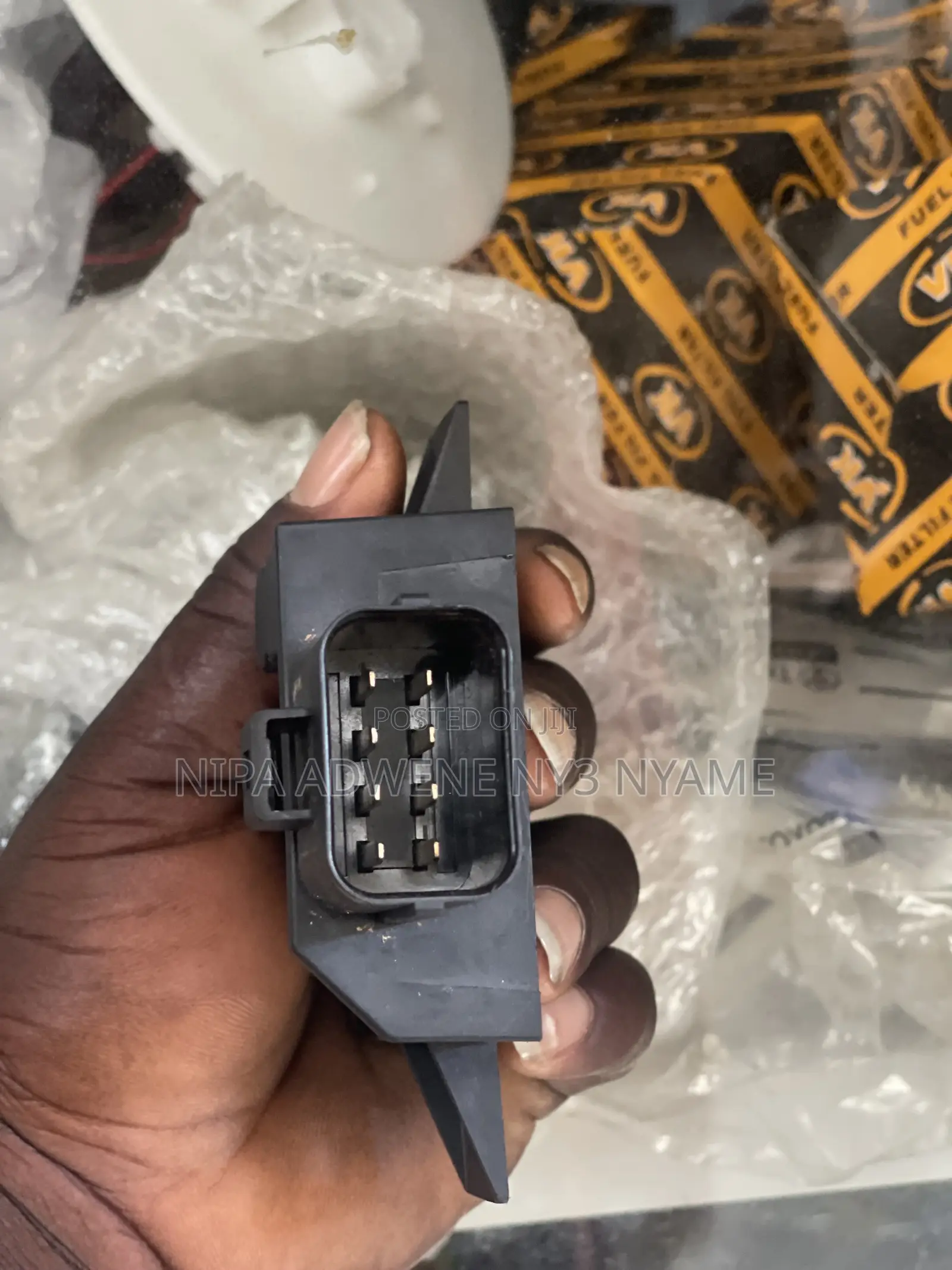 Fuel Pump Control Module for Range Rover