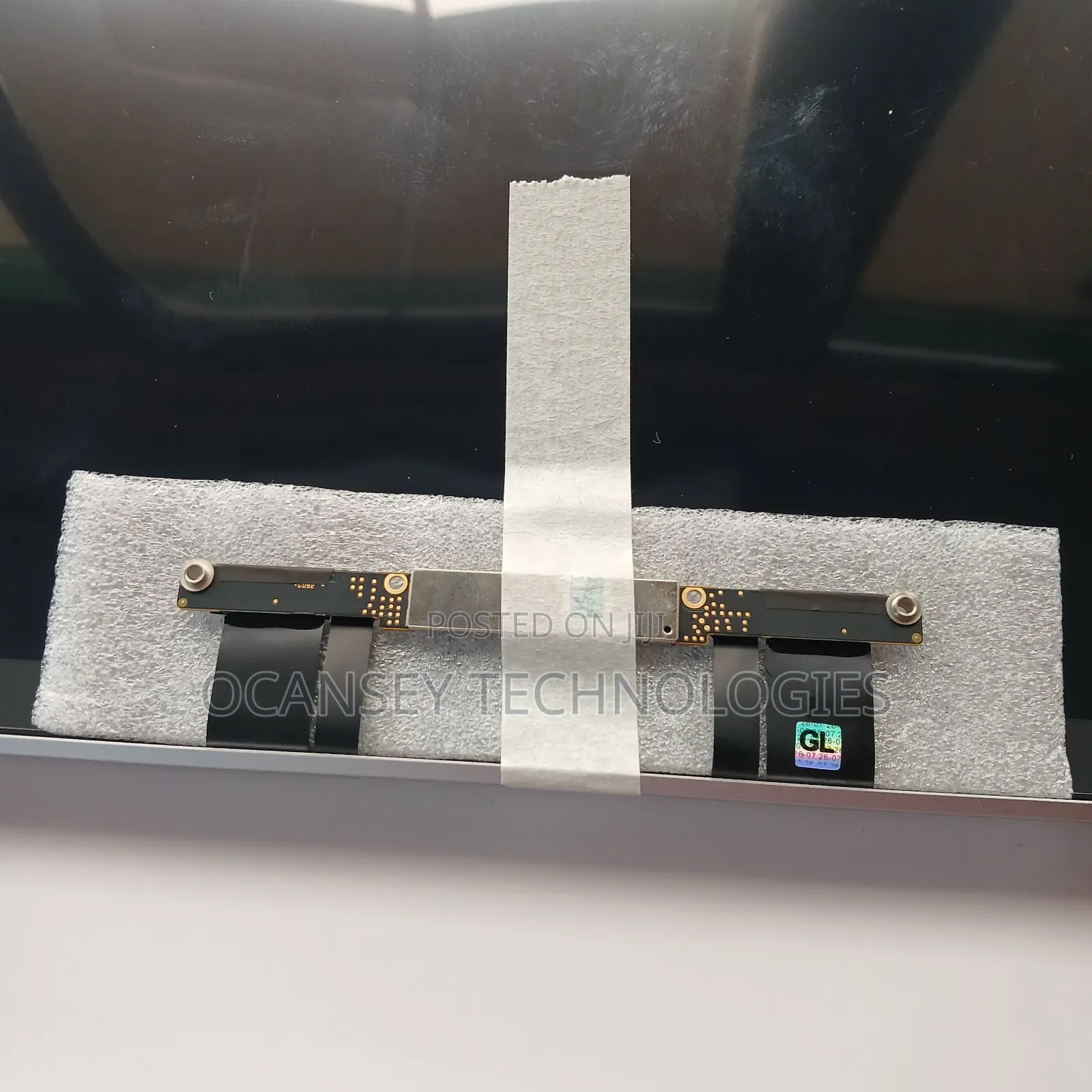 Original Apple A2337 Silver Macbook Screen