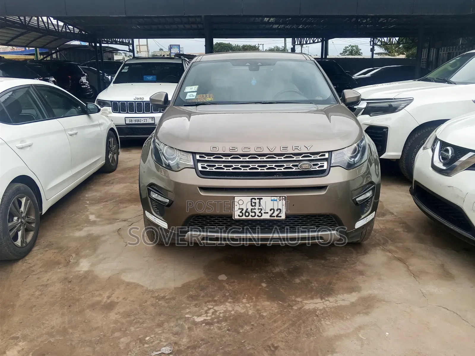 Land Rover Discovery Sport 2016 Brown