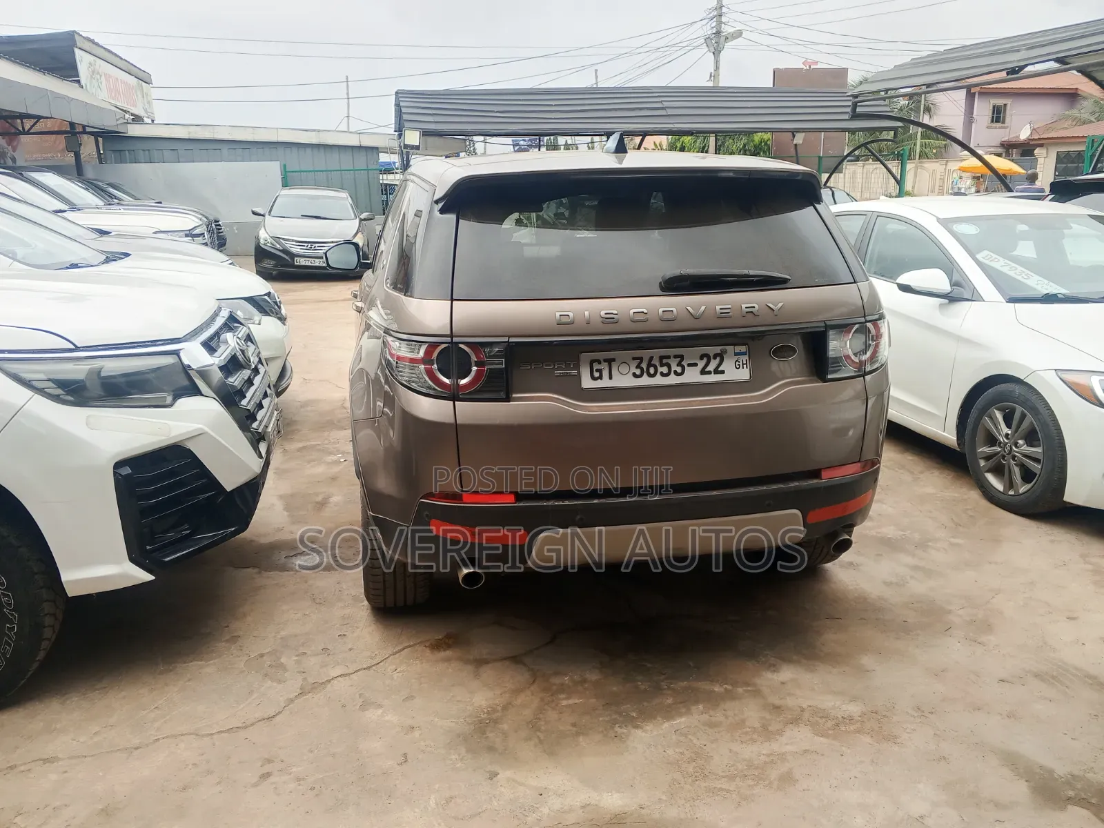 Land Rover Discovery Sport 2016 Brown