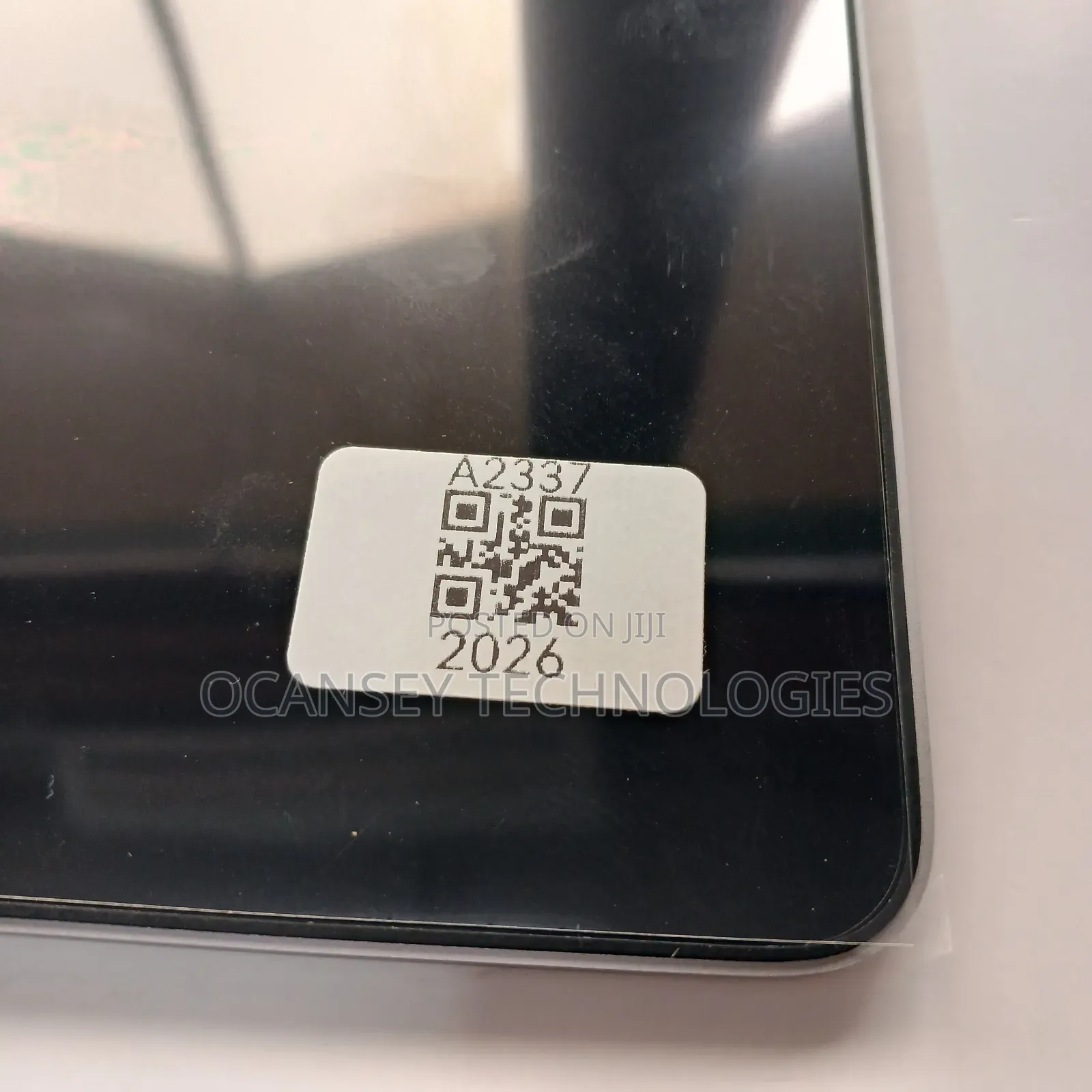 Original Apple A2337 Grey Macbook Screen