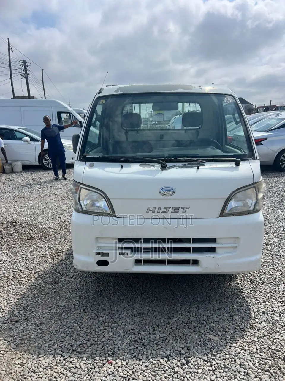 Daihatsu Delta 2001 White