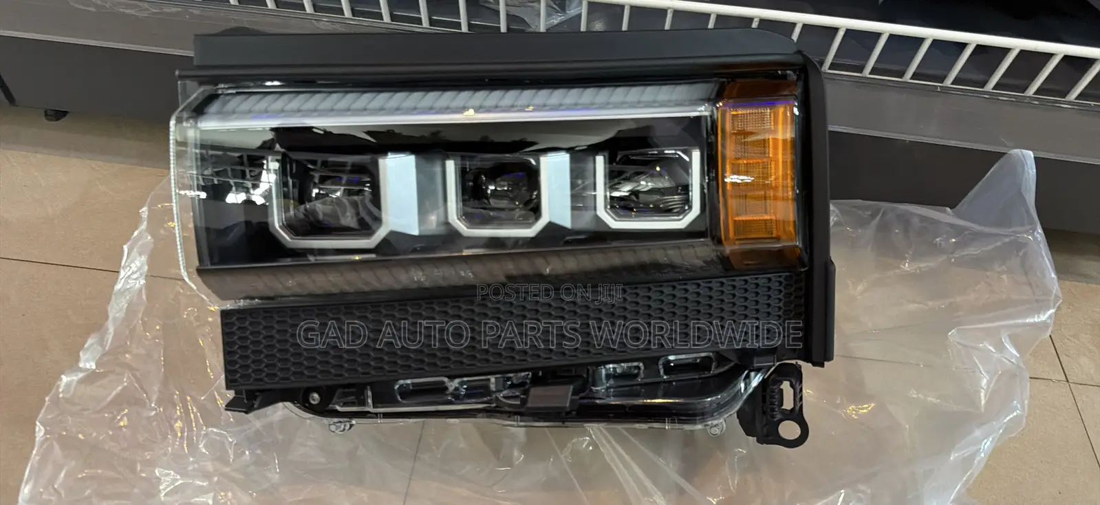 Toyota Lan Cruiser Prado Headlights