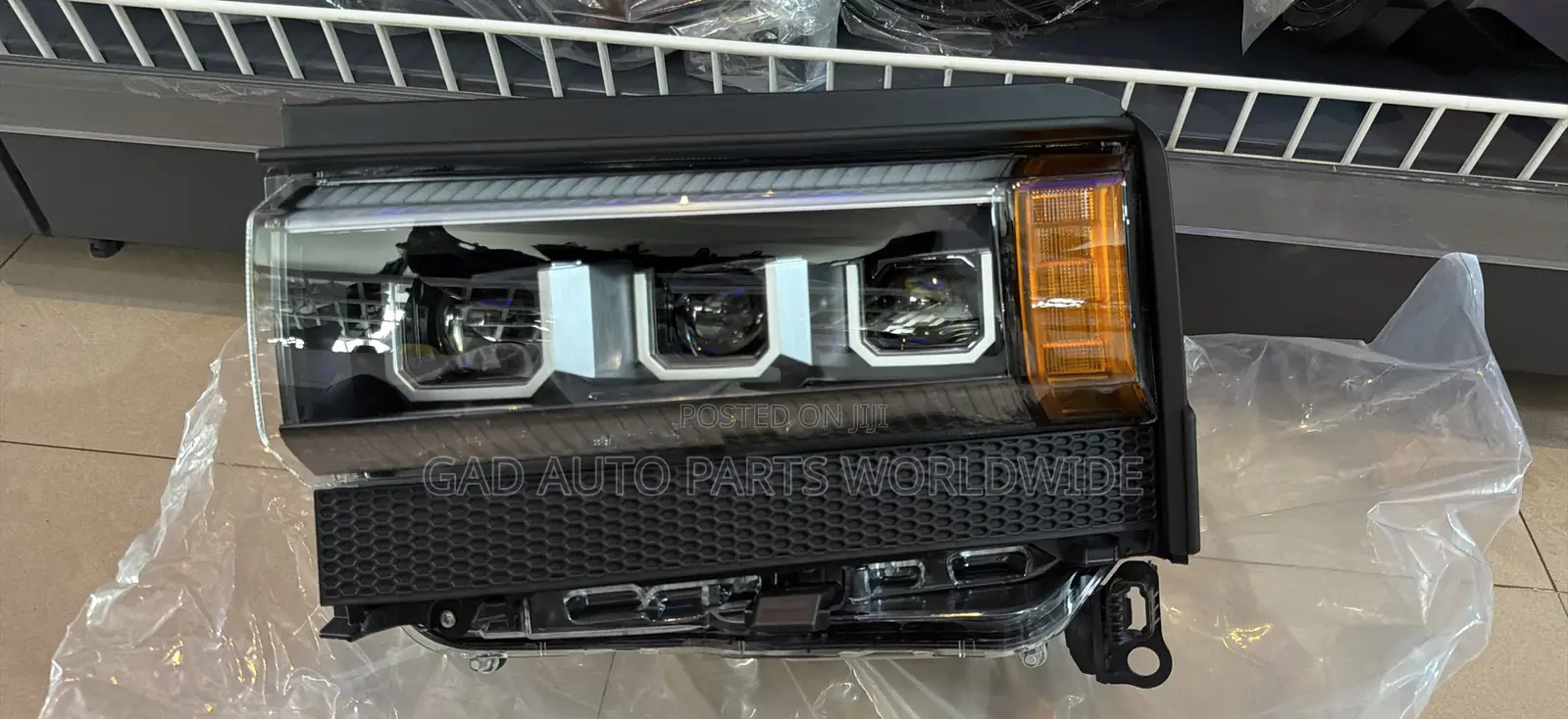 Toyota Lan Cruiser Prado Headlights