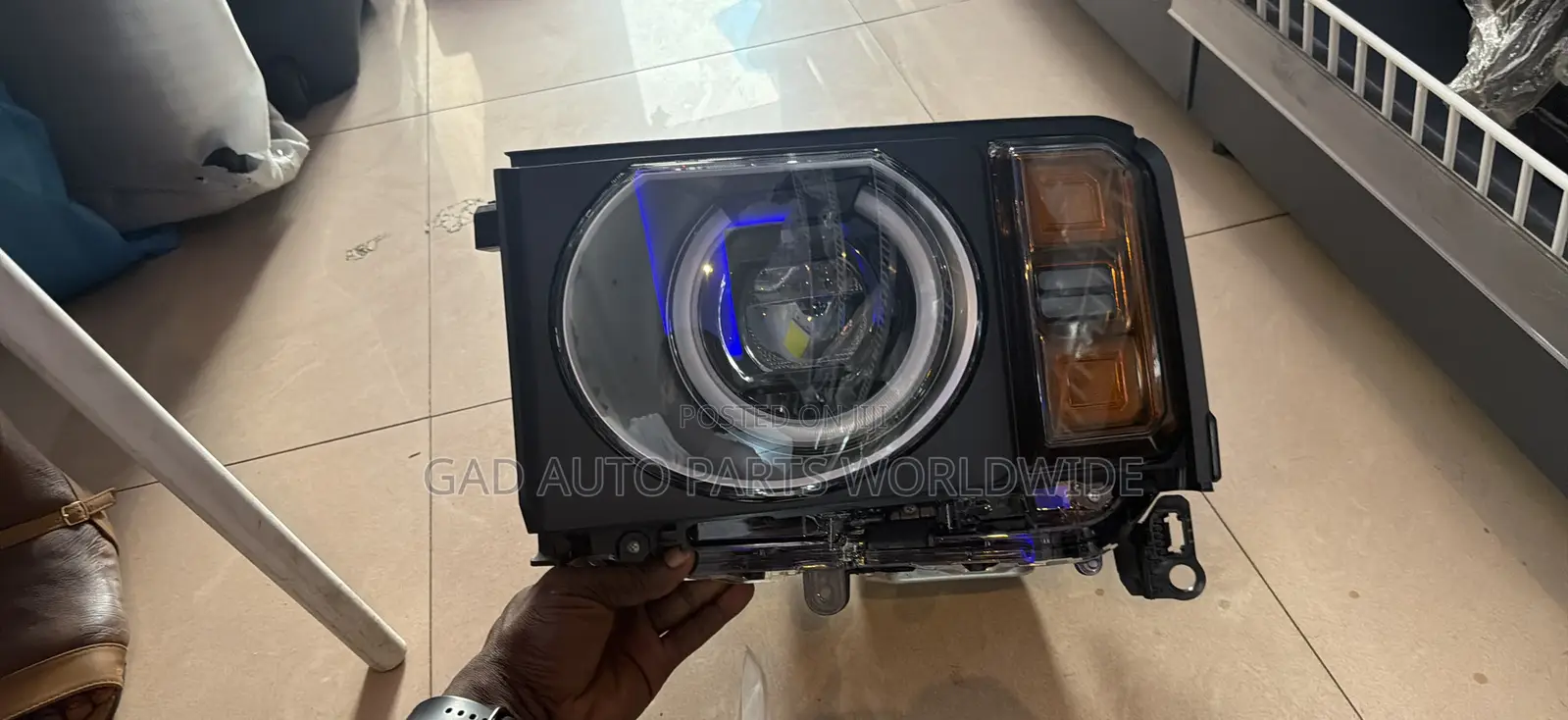 Toyota Lan Cruiser Prado Headlight