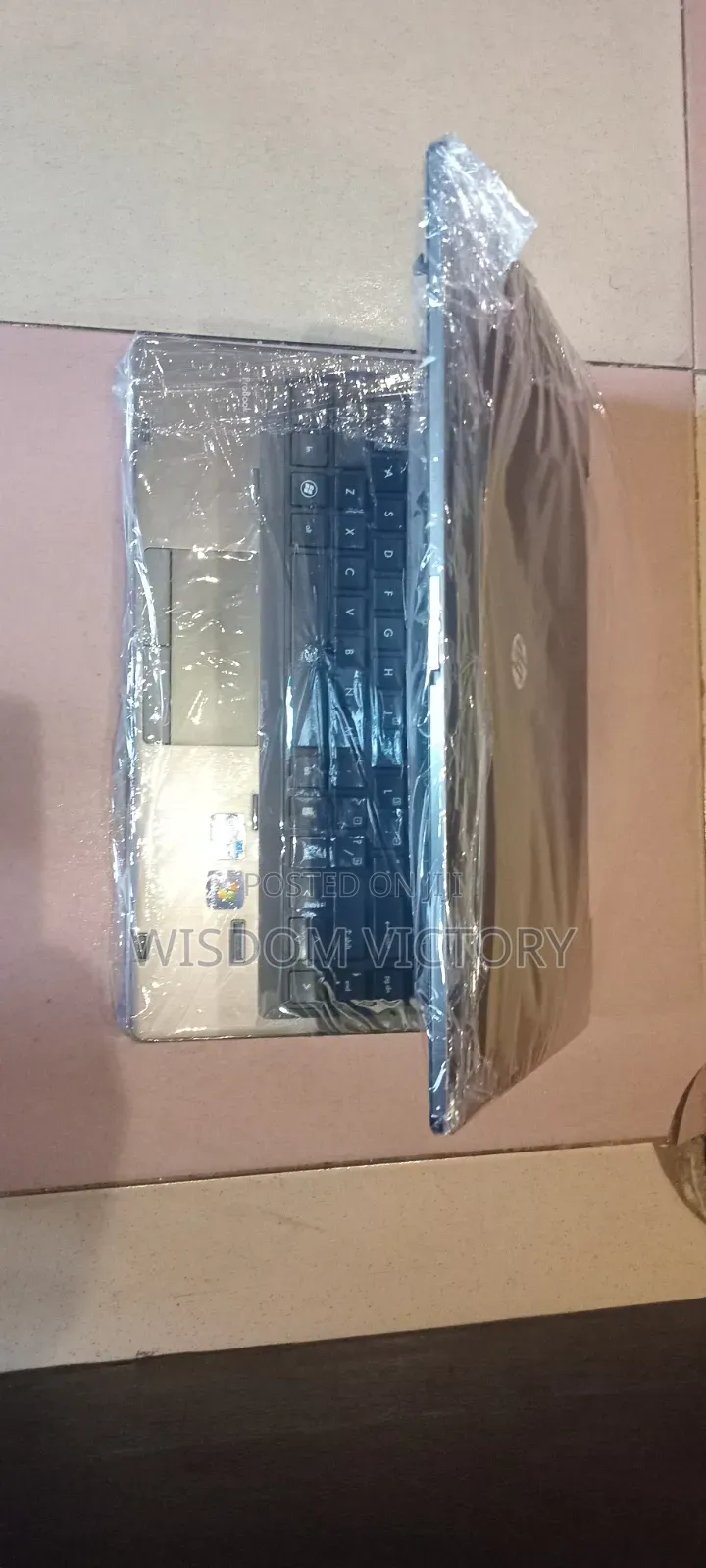 New Laptop HP 14z 8GB Intel Core i3 HDD 500GB