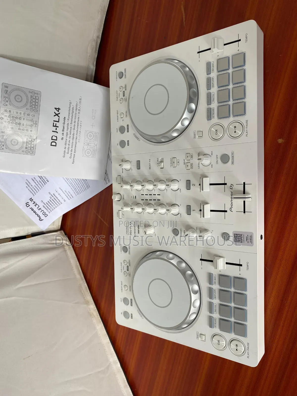 Pioneer DDJ Flx4 White Edition