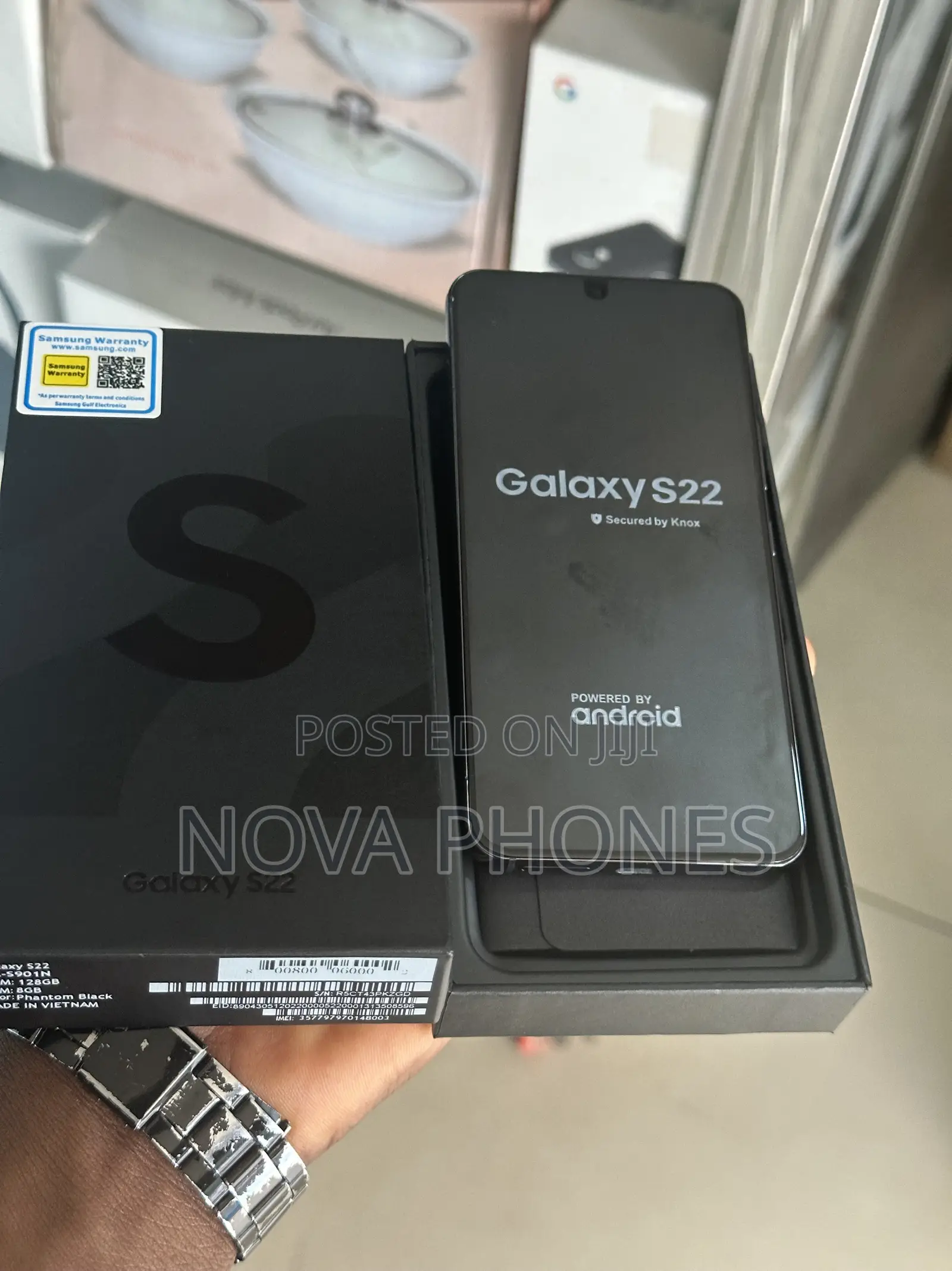 New Samsung Galaxy S22 5G 256 GB Black