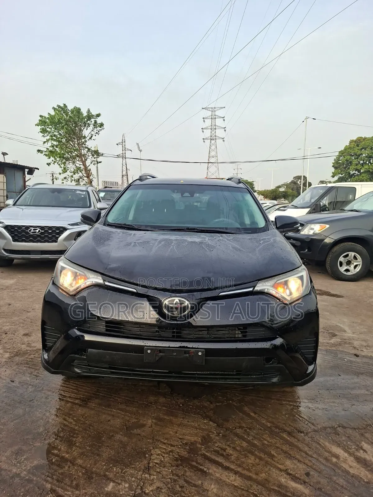 Toyota RAV4 LE FWD (2.5L 4cyl 6A) 2017 Black