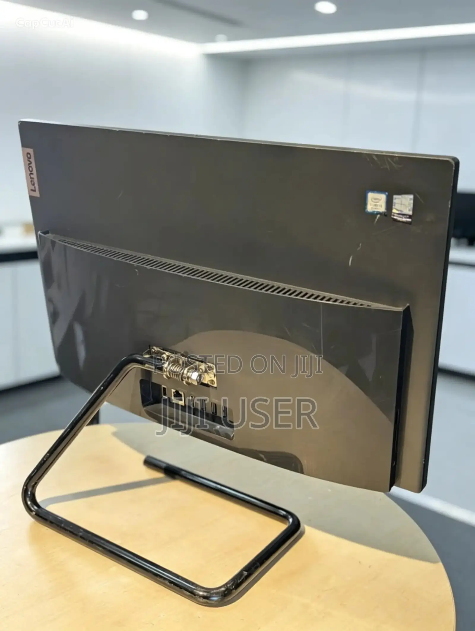 Desktop Computer Lenovo 8GB Intel Core i3 HDD 1T