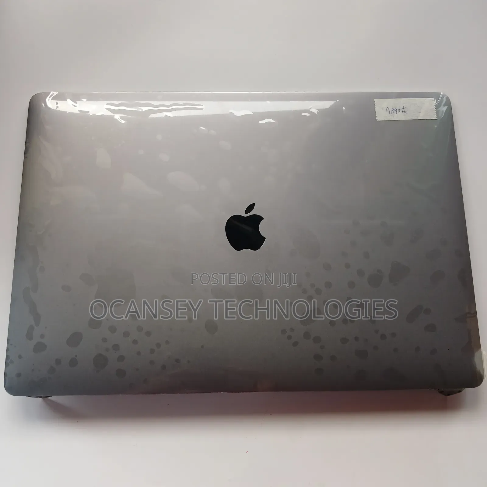 Original Apple A1990 Macbook Screen