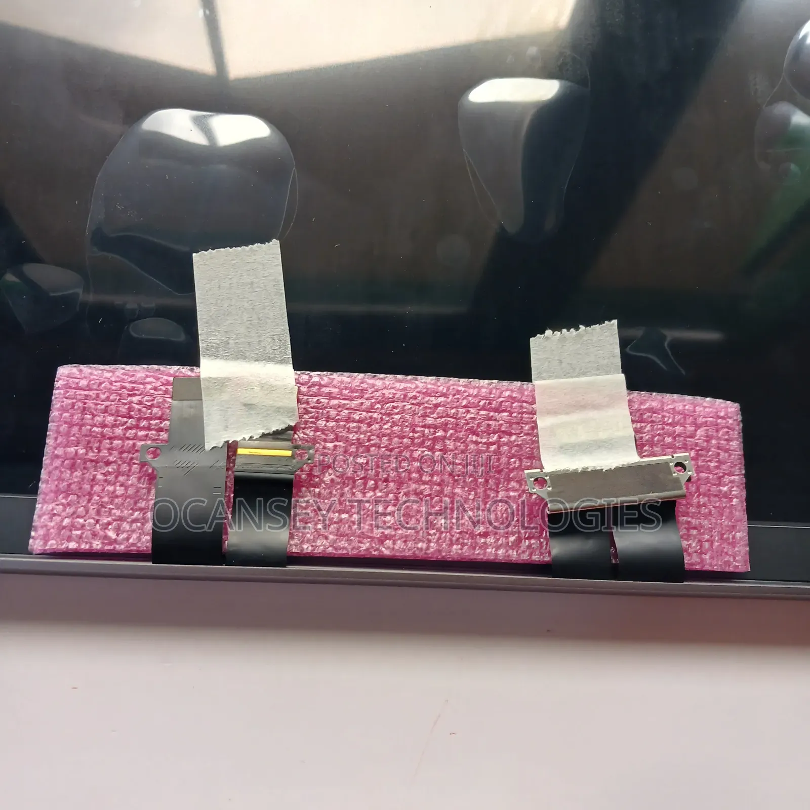 Original Apple A2442 Macbook Screen