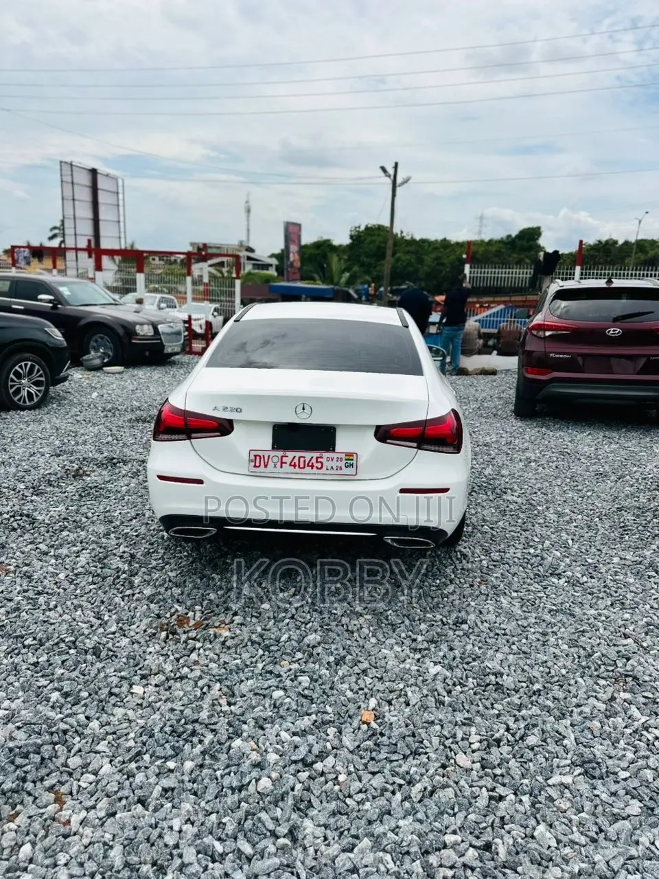 Mercedes-Benz 220 2019 White