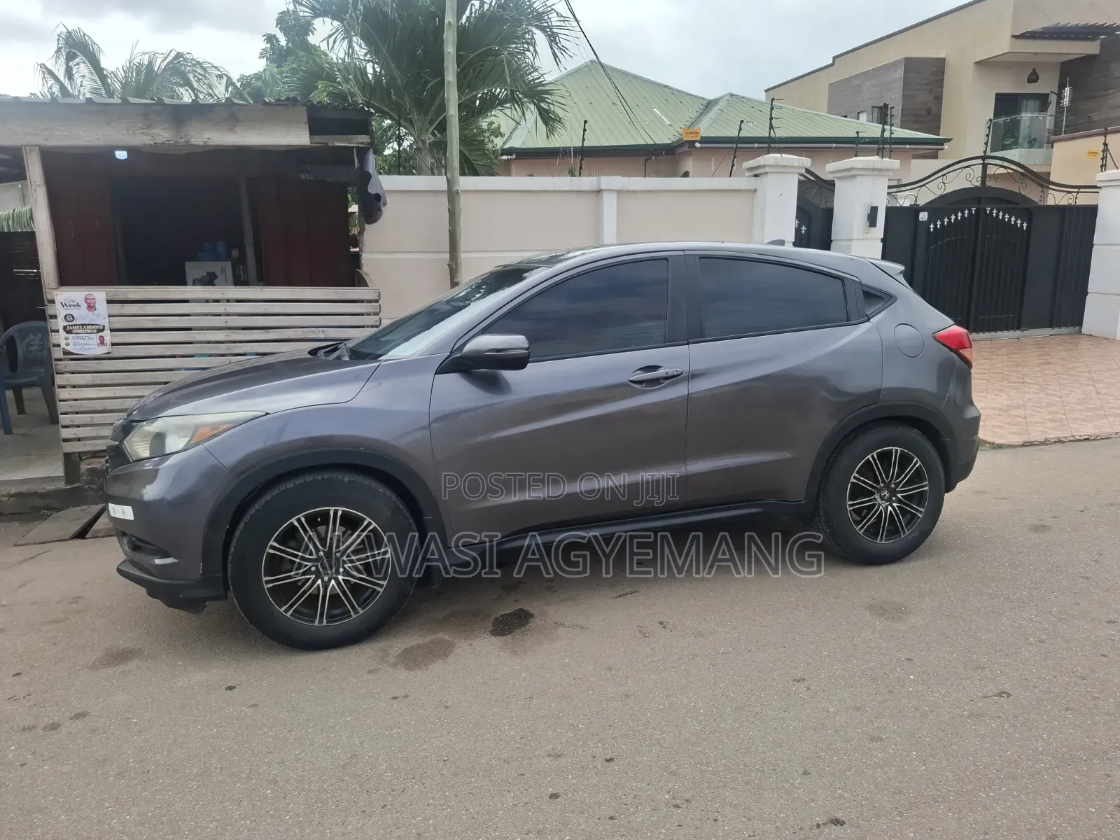 Honda HR-V 4dr SUV (1.5L 4cyl CVT) 2016 Gray
