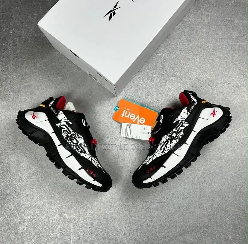 Reebok Vibrant Sneakers