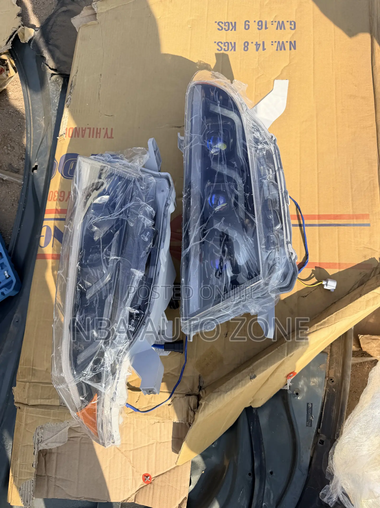 Toyota Highlander 2011-2014 Spec Head Light Pair