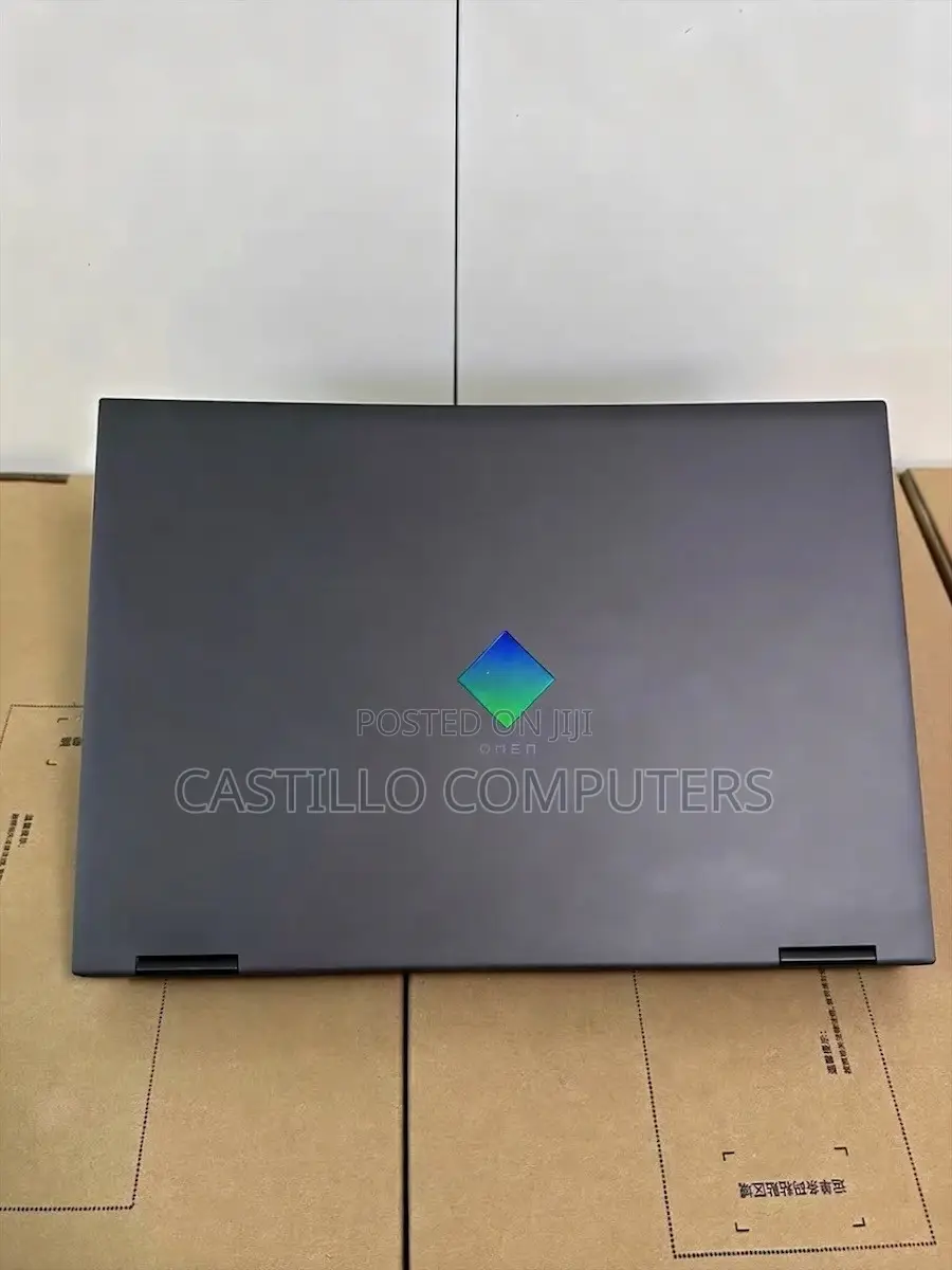 Laptop HP Omen 15 16GB AMD Ryzen 7 SSD 512GB
