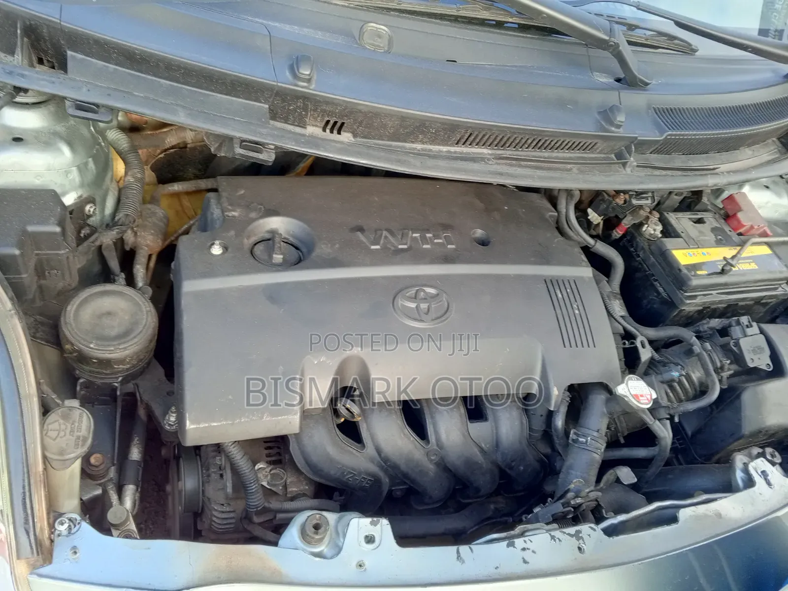 Toyota Vitz 1.3 FWD 5dr 2010 Gray