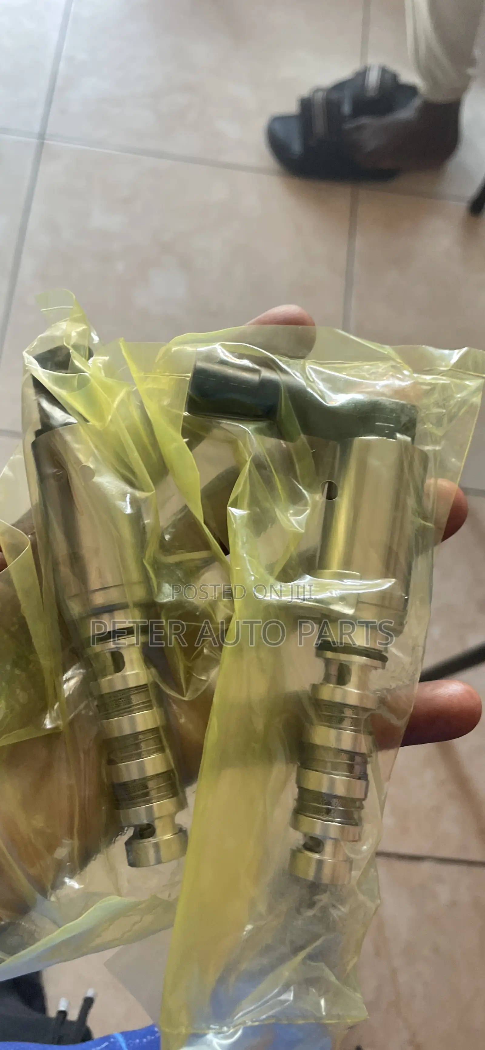 Hyundai Elantra 2013-16 VVT Sensors. Pair. Original