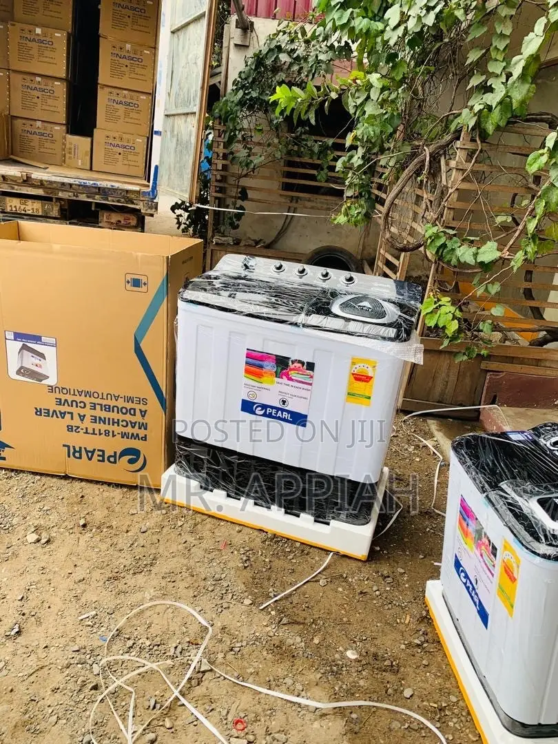 Super Classic Pearl 18kg Twin Tub Washing Machine.