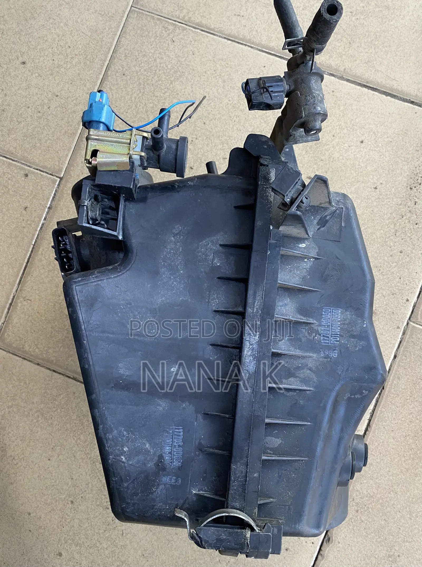 Corolla, Vibe, Matrix 2003,2004,2005,2006,2007,2008 Air Cleaner