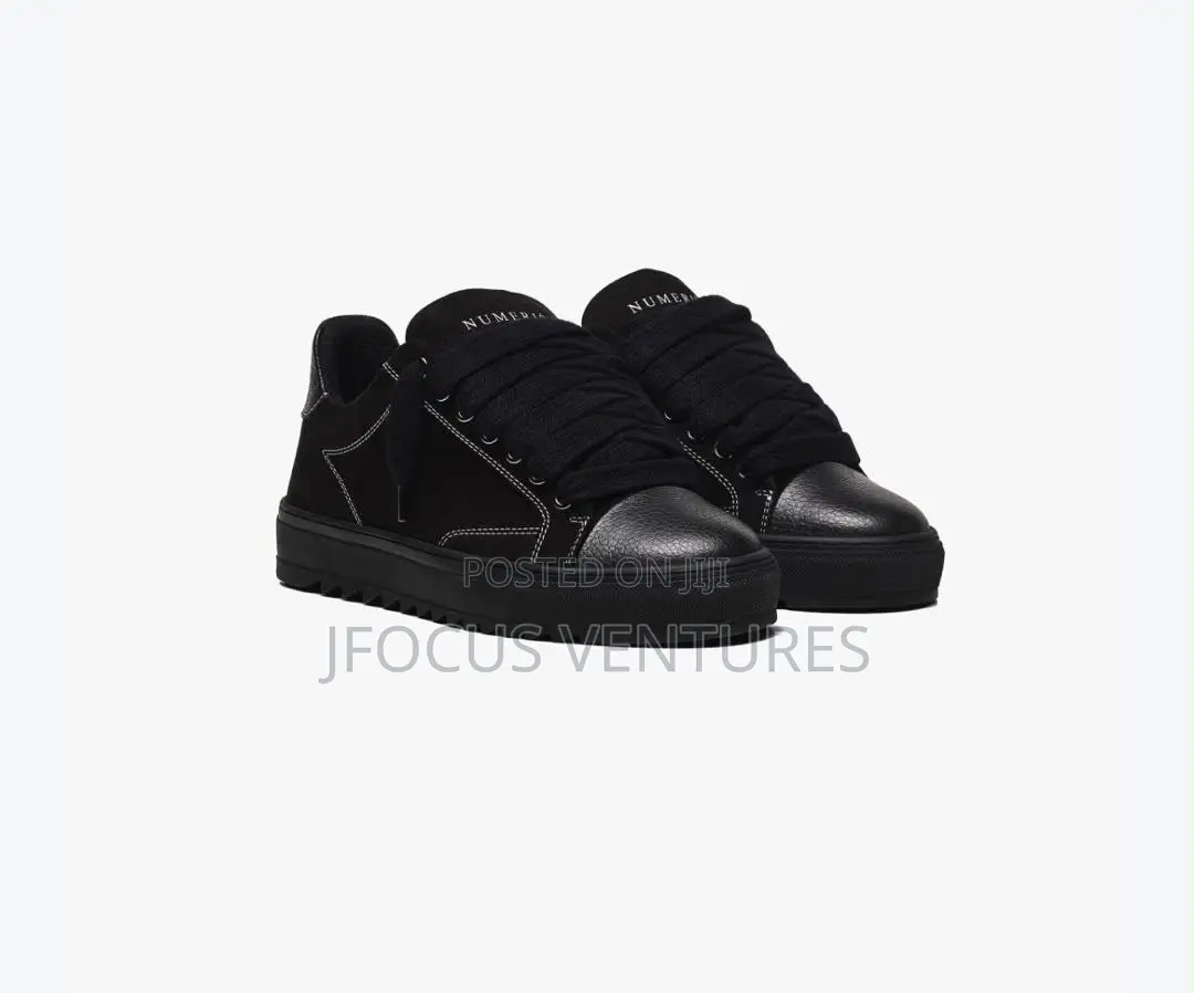 Numeris All Black Sneakers