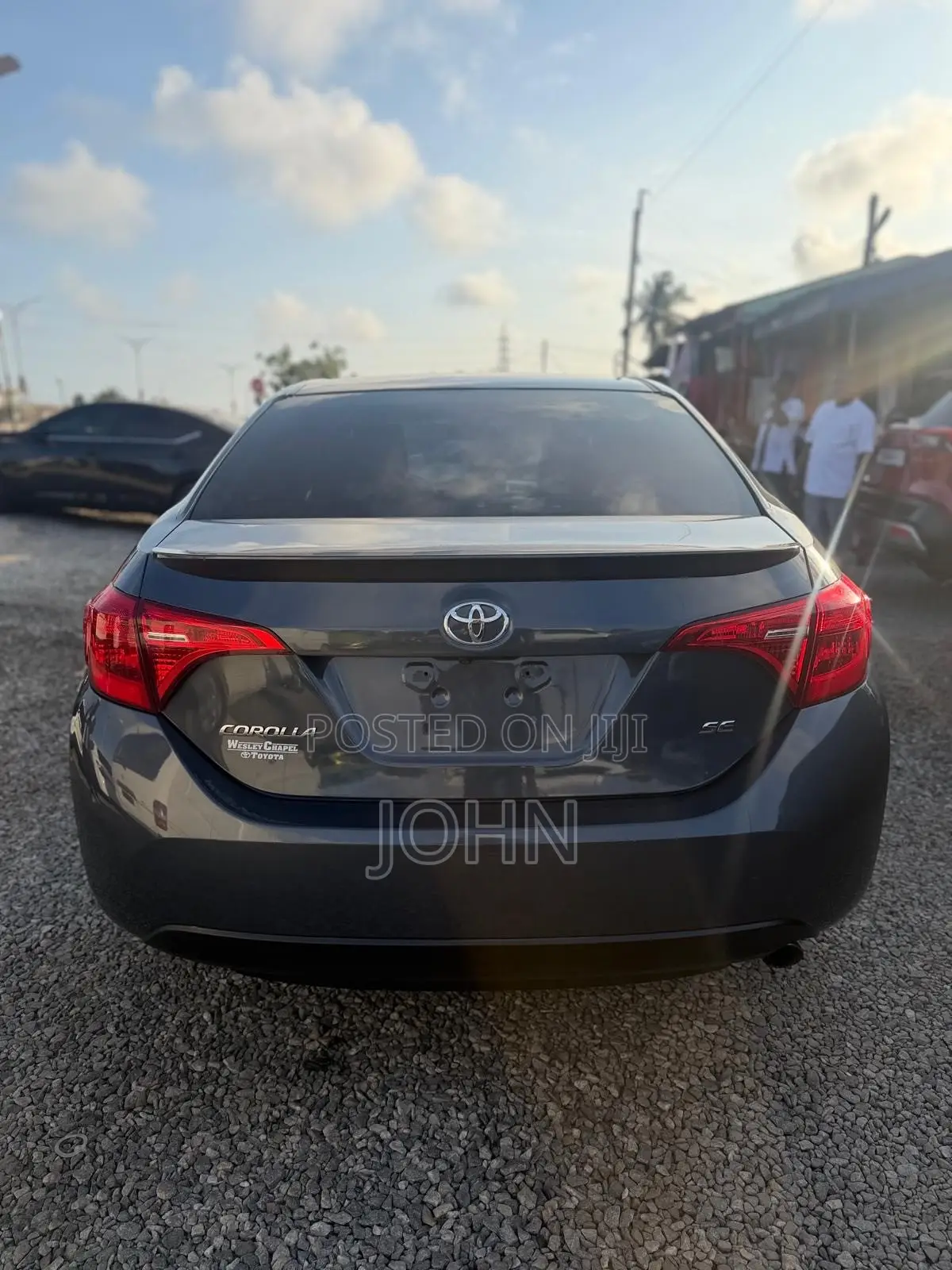 Toyota Corolla SE 4dr Sedan (1.8L 4cyl CVT) 2017 Gray