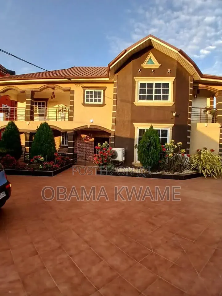 Furnished 7bdrm House in Laryea Homes, Fan Milk for rent