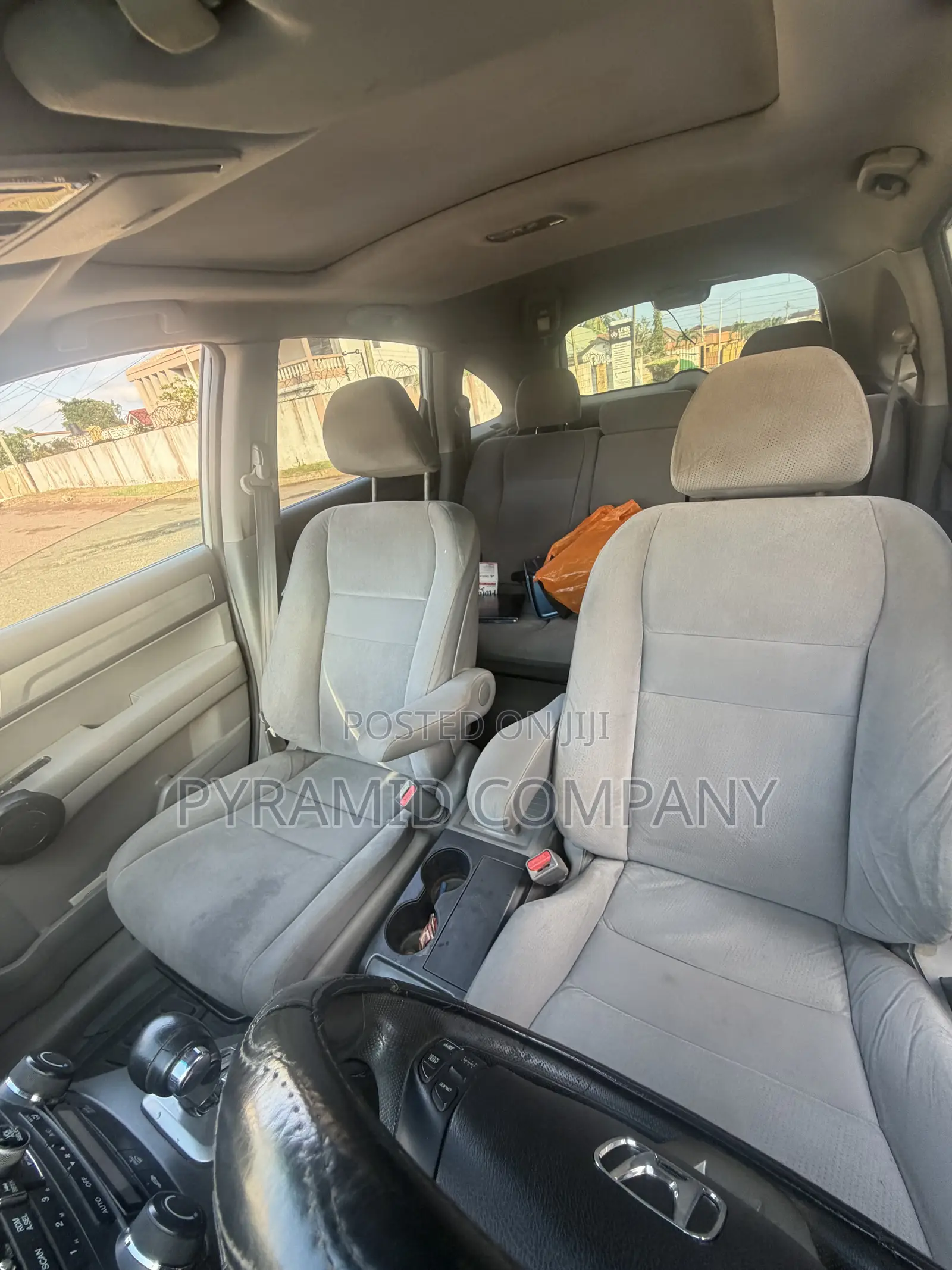 Honda CR-V 2010 White