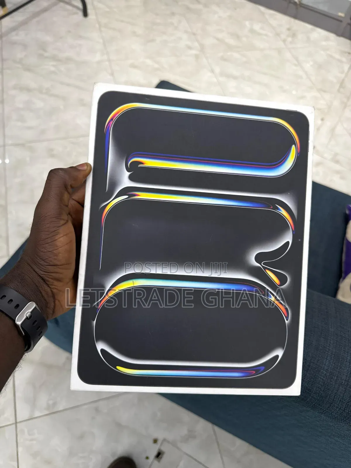 New Apple iPad Pro 13 (2025) 256 GB Black