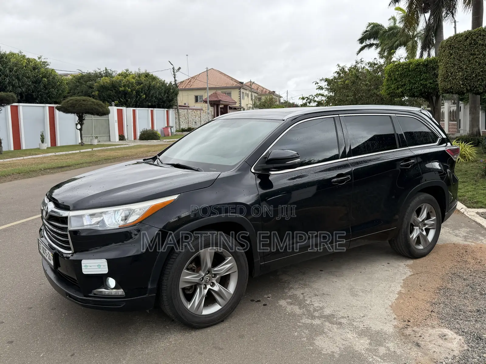 Toyota Highlander XLE V6 4x4 (3.5L 6cyl 6A) 2016 Black