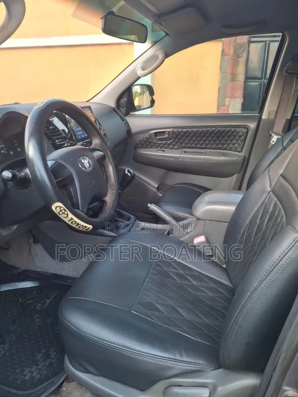 Toyota Hilux 2015