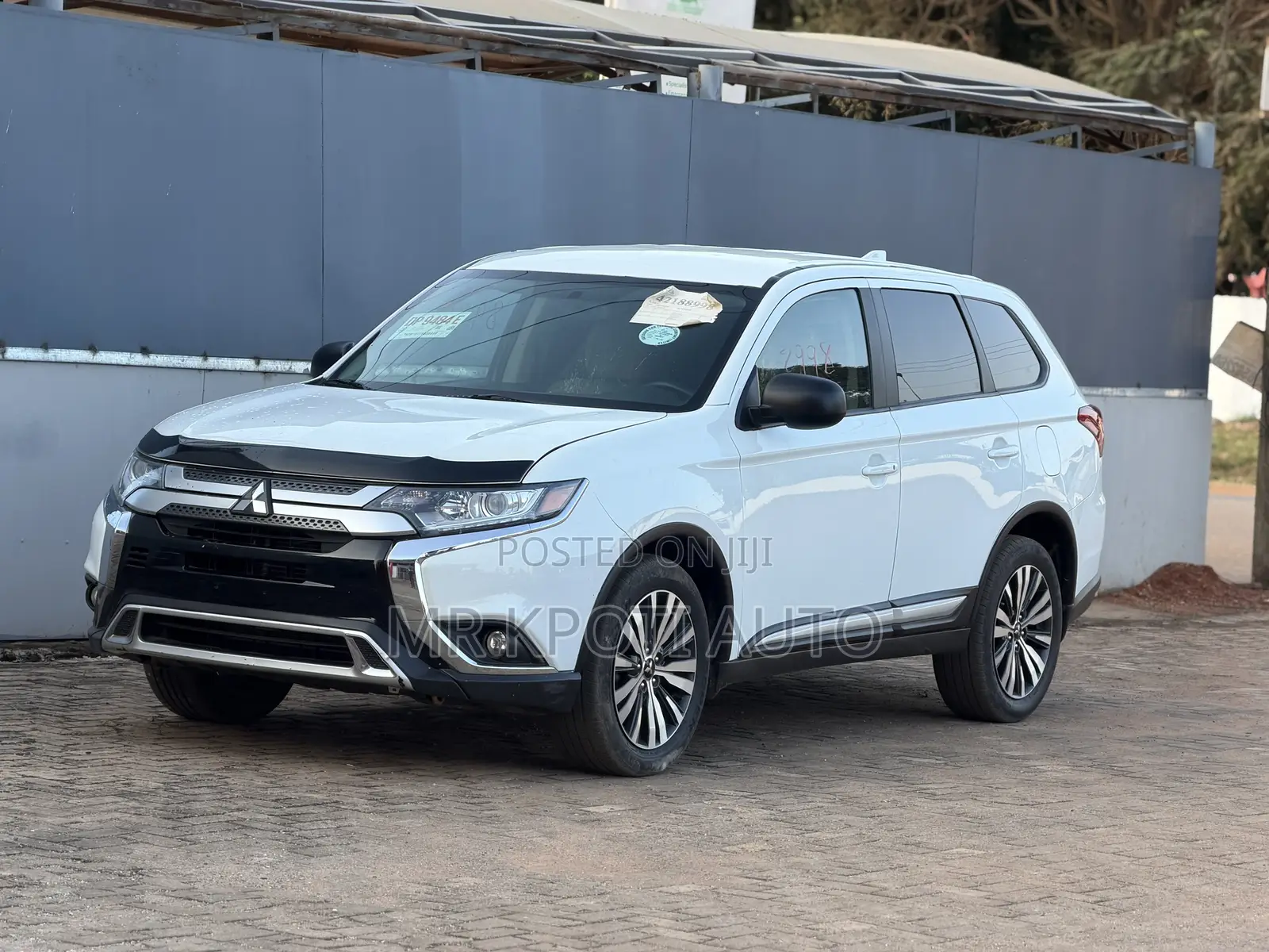Mitsubishi Outlander 2020 White