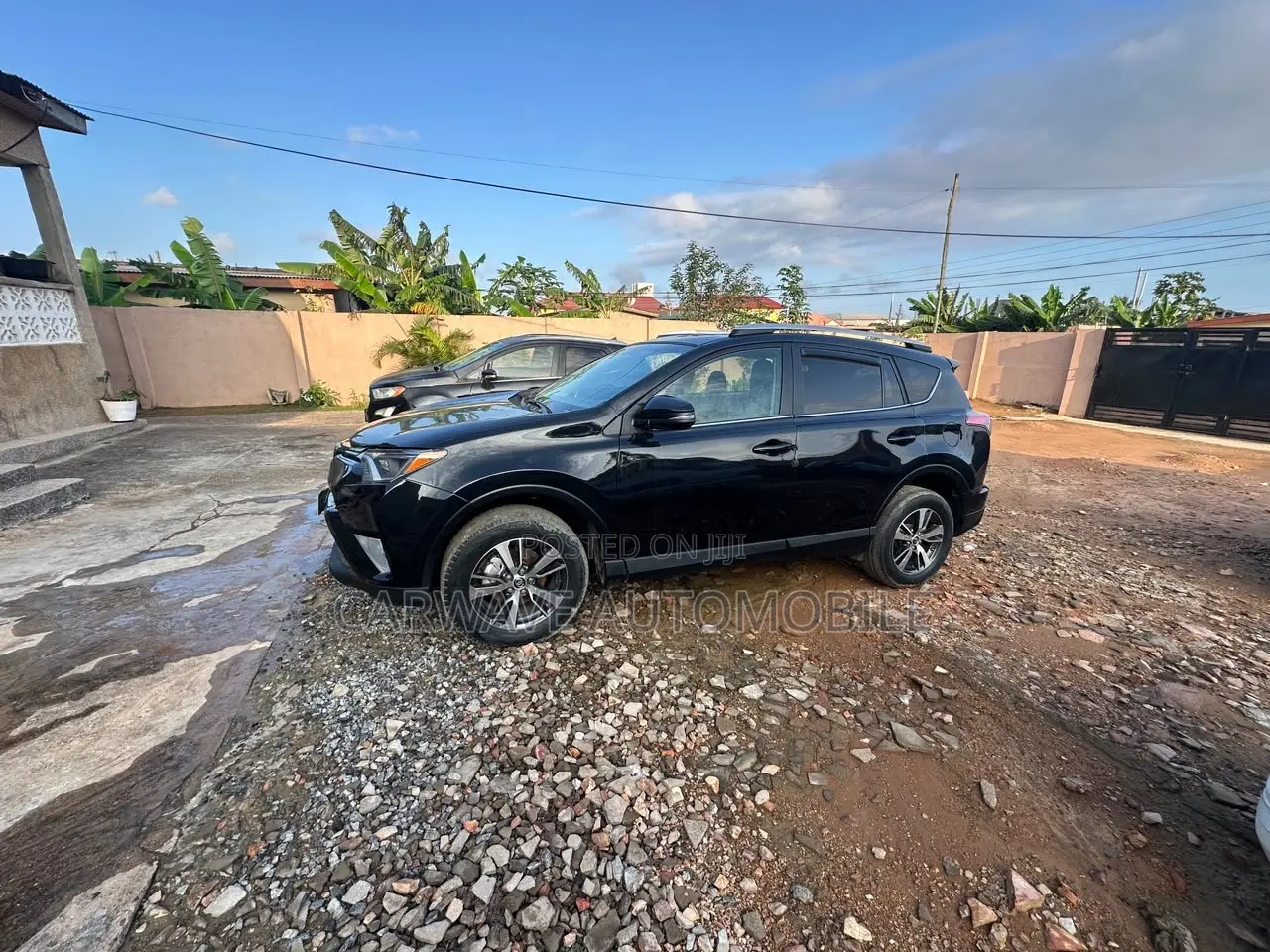 Toyota RAV4 XLE AWD (2.5L 4cyl 6A) 2017 Black