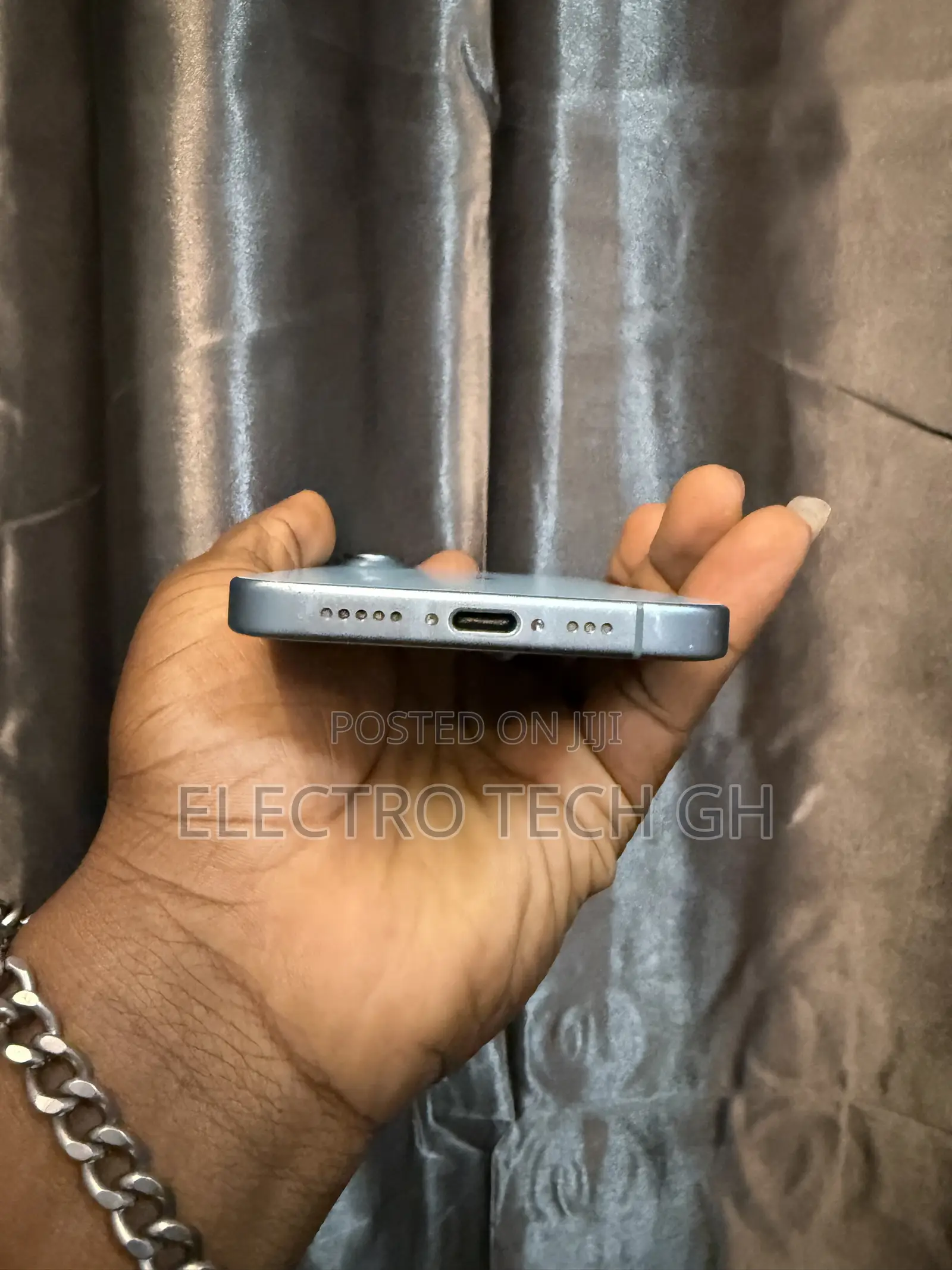 Apple iPhone 16 128 GB Green