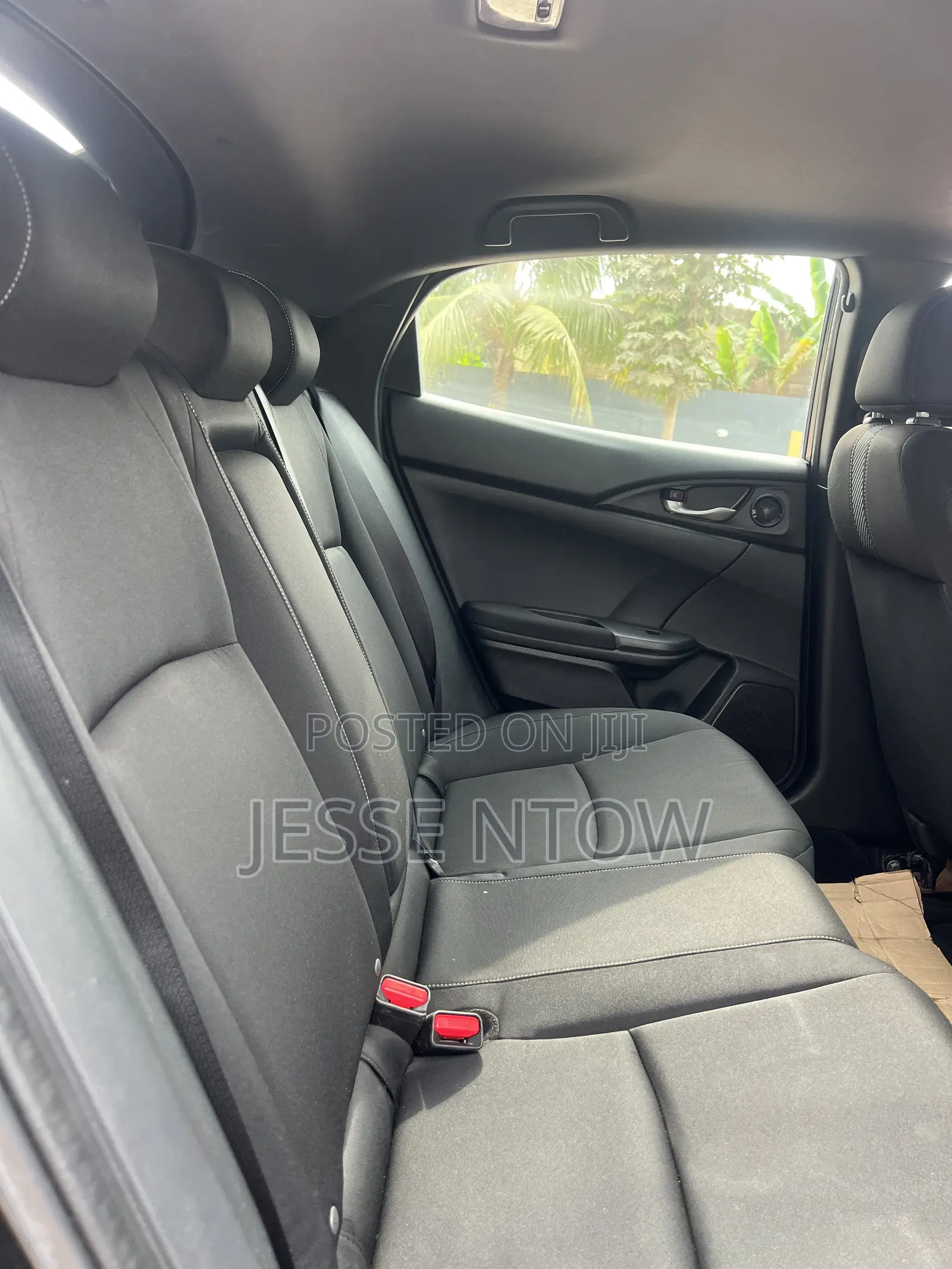 Honda Civic EX 4dr Hatchback (1.5L 4cyl) 2017 Black