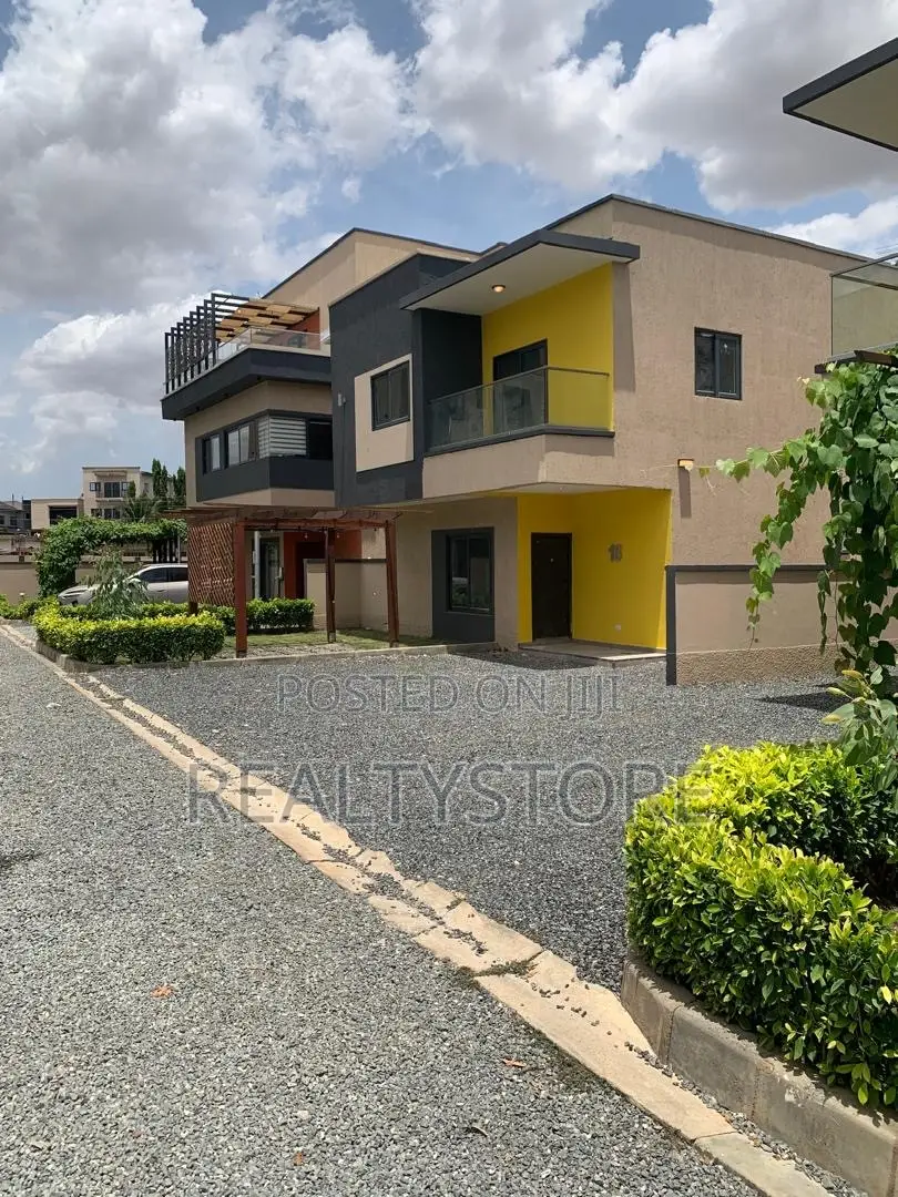 2bdrm Duplex in Cozy Home, Abokobi for sale