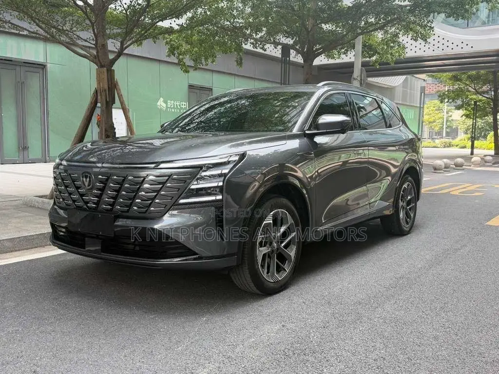 New Changan CS75 2025 Gray