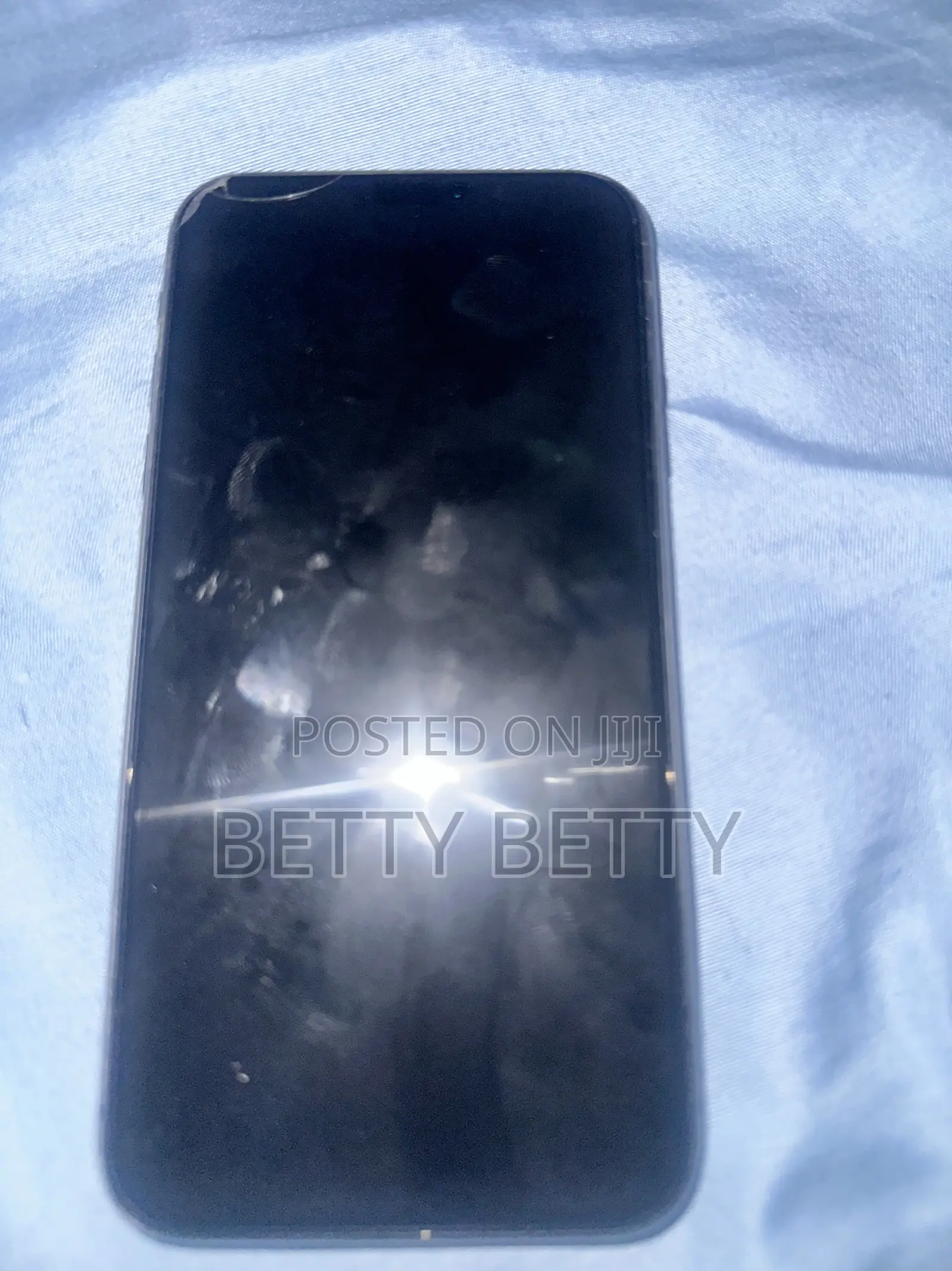 Apple iPhone 11 64 GB Black