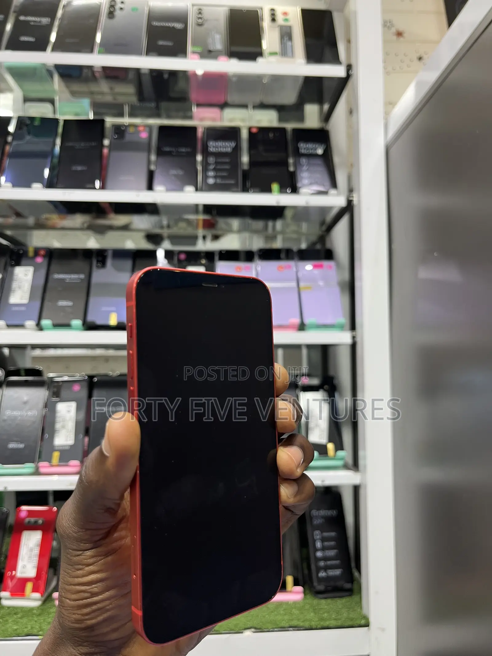 Apple iPhone 12 64 GB Red