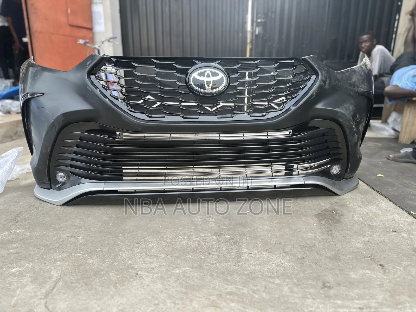 Toyota Highlander 2020-2023 Sport Front Bumper Complete