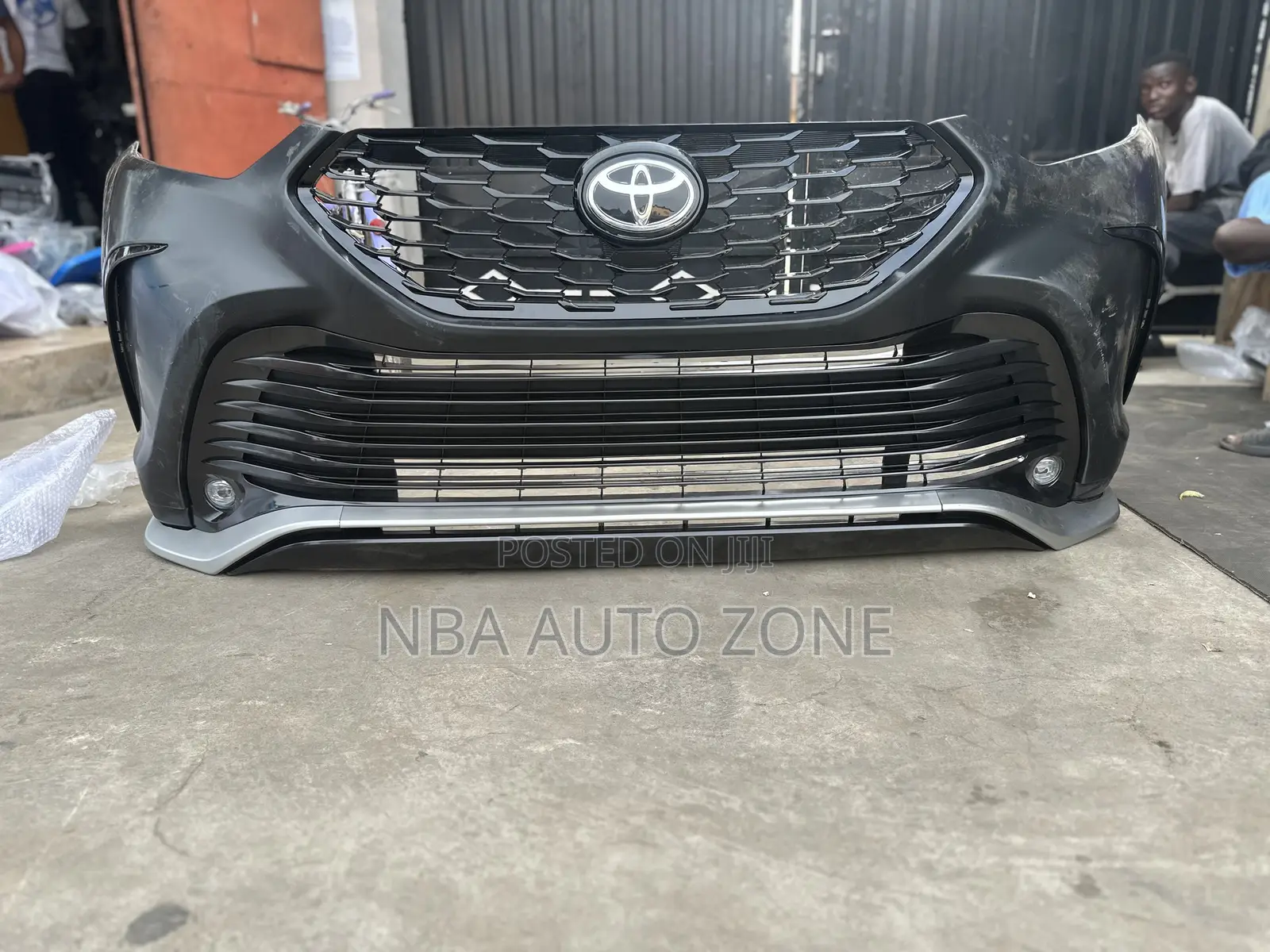 Toyota Highlander 2020-2023 Sport Front Bumper Complete