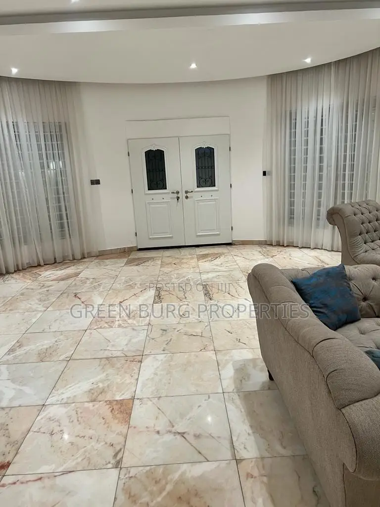 4bdrm House in Nana Krom, East Legon for sale