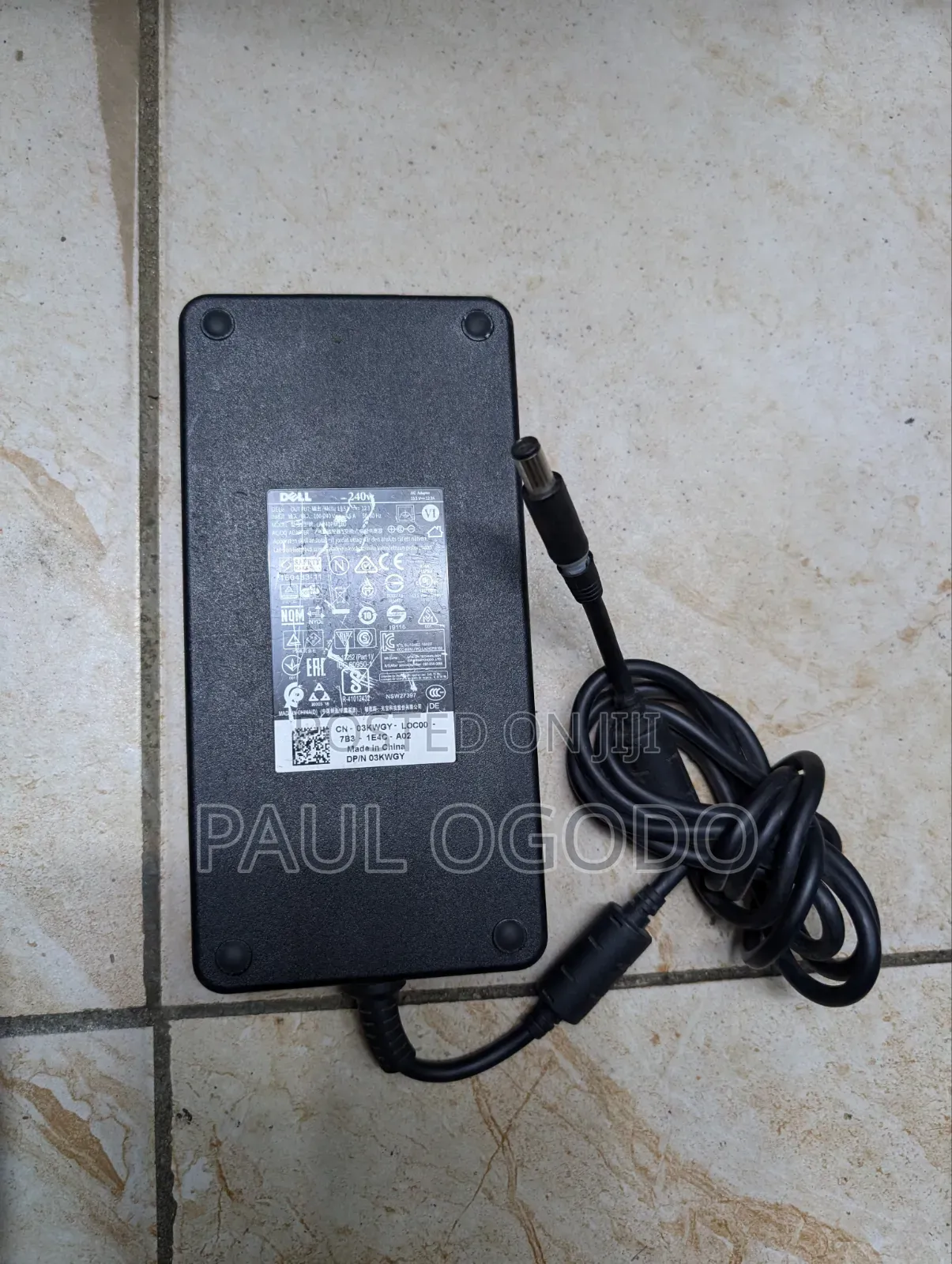 Dell 240 Watts